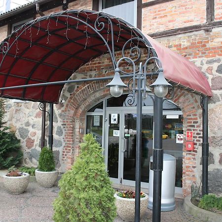 Auto Port Przytoczna Acomodação com café da manhã Nowa Niedrzwica Exterior foto